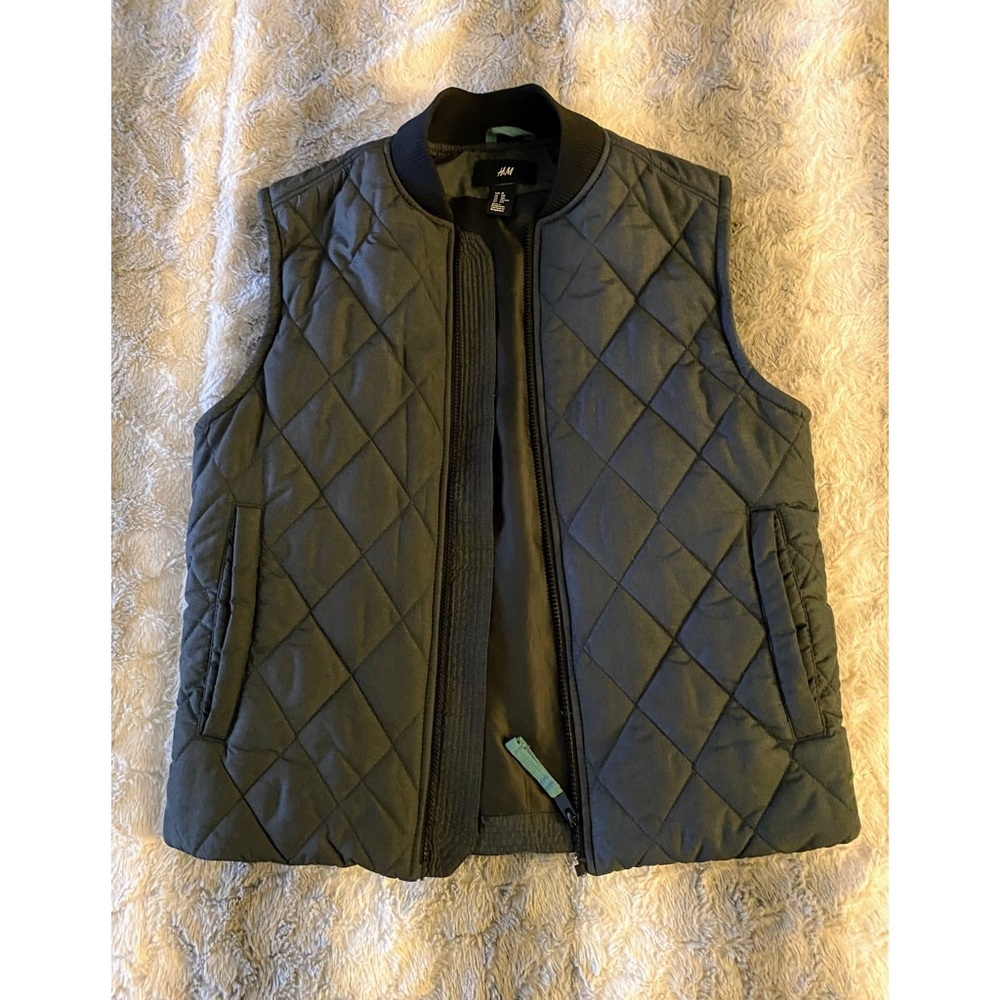 H&M Men’s Medium Grey Vest